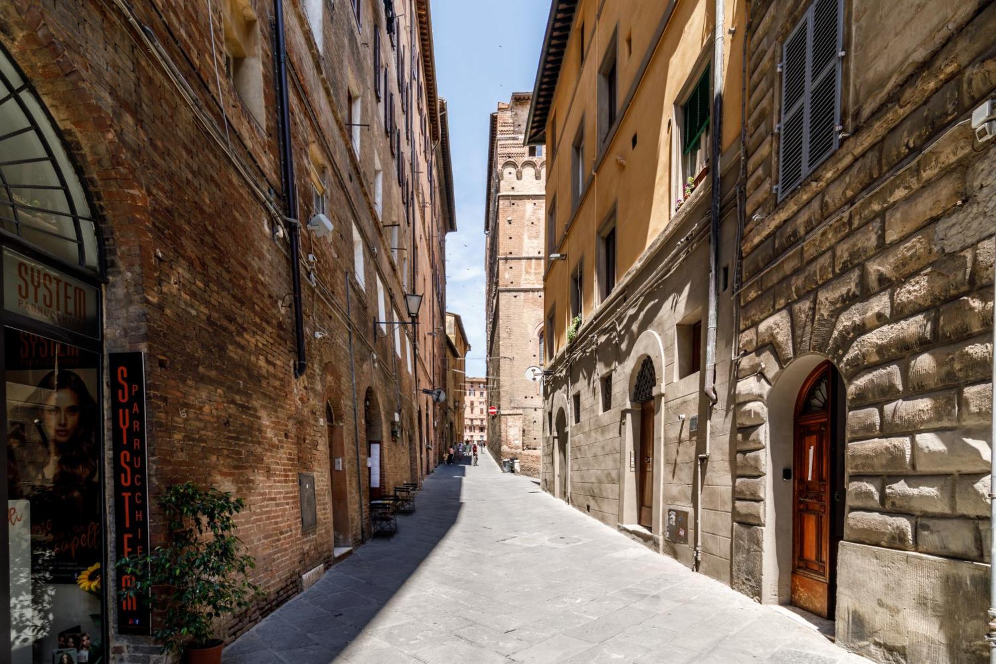 Charme Centro Storico Apartamento Siena Exterior foto