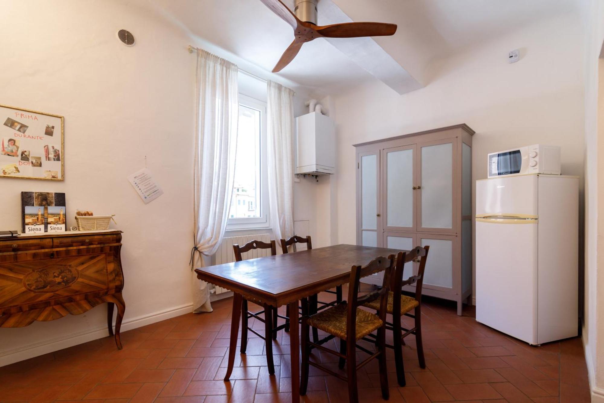 Charme Centro Storico Apartamento Siena Exterior foto